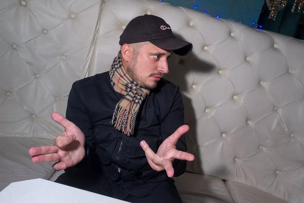 Рэпер Пашу. Слушать рэпера пашу техника. Рэпер Пашу.