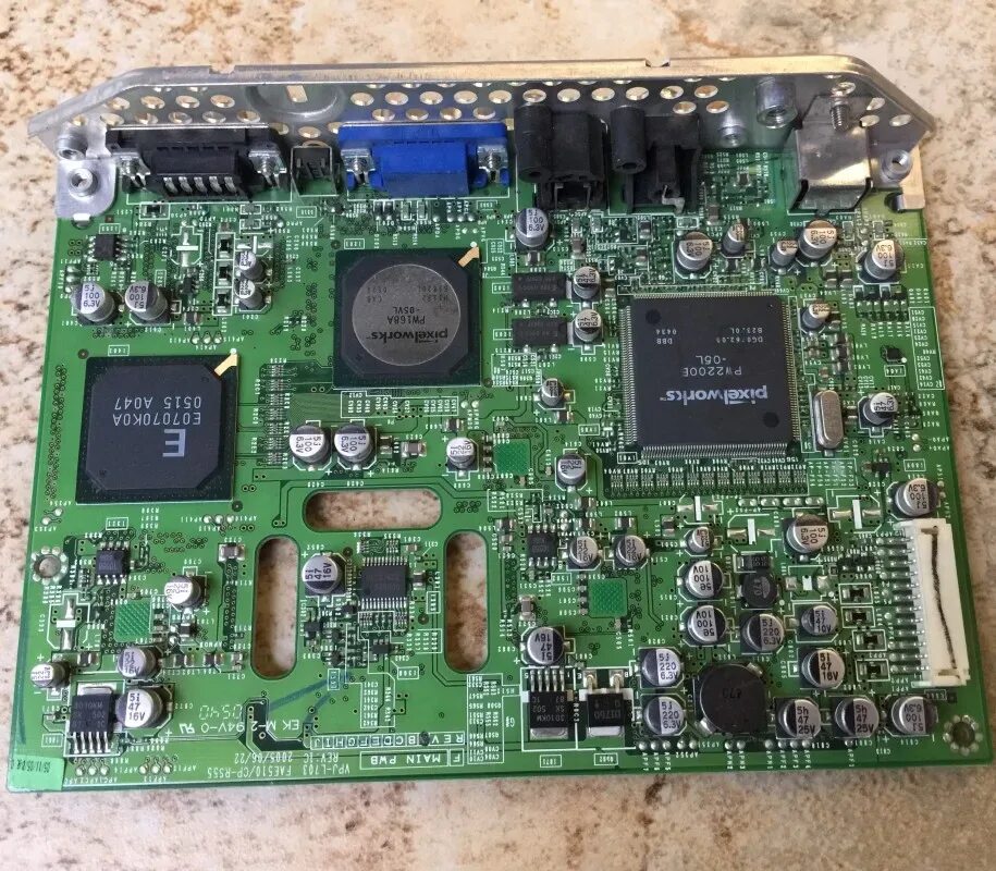 Плата проектора. Плата проектора hitachi cp-x2514wn. плата проектора для телефона.