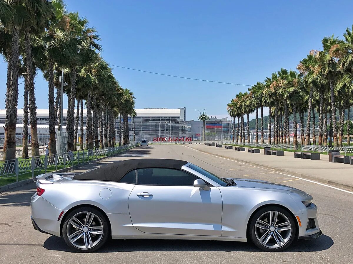 Bmw 320 cabrio. Прокат кабриолетов в сочи. Прокат кабриолетов в сочи. Мерседес slk 200 белый. Mustang 2019 cabrio orange.