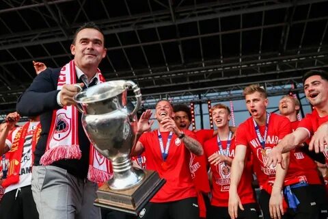 Нидерланды спорт