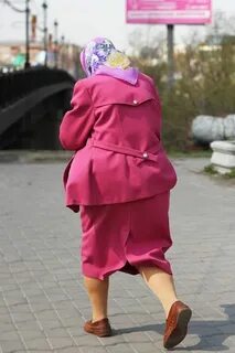 Старушка пойти