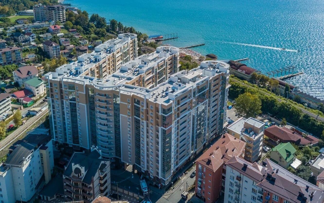 Сочи жилые районы у моря. Посейдон сочи мамайка. жк посейдон сочи. сочи крымская 89 жк посейдон. жилой комплекс посейдон сочи мамайка.