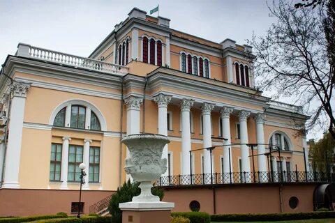 Гомельский дворцово парковый