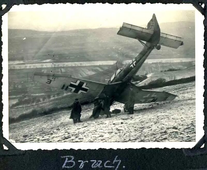 Налет люфтваффе. Ju 87 1940. junkers ju 87 stuka. люфтваффе самолет ju 87.