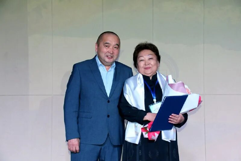 социальное страхование в кызыле. символика ффомс. омс тыва. омс тыва. омс тыва.