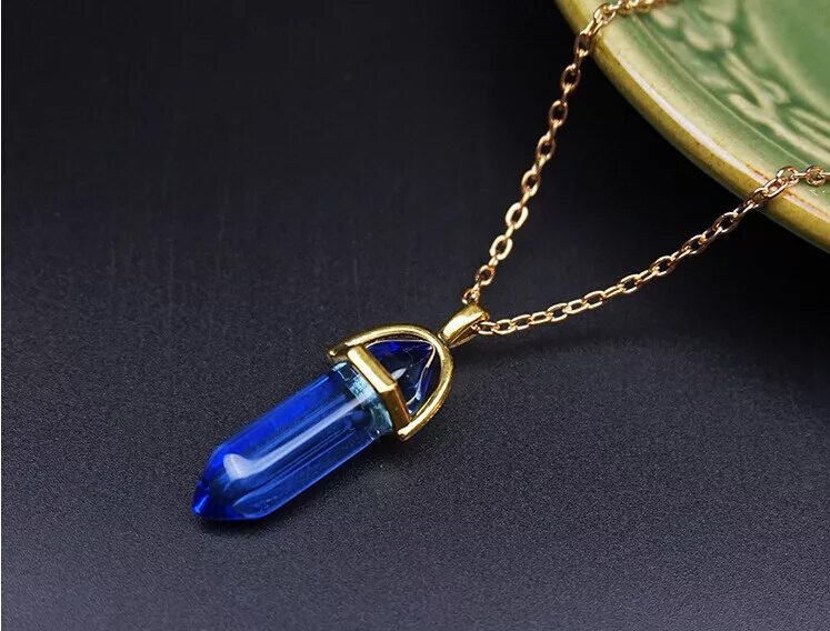 Crystal pendant. Кулон Кристалл. Подвеска из сапфира для мужчин. Мужские подвески с сапфиром. Кулон с камнем.