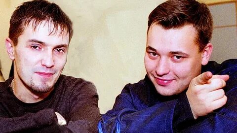 Руки вверх братик