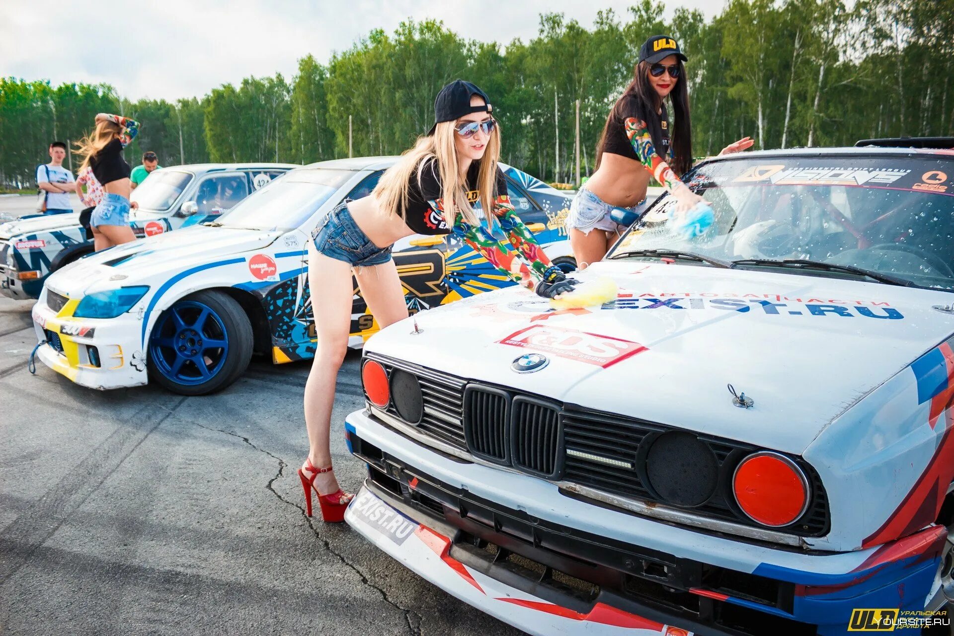 Drift girls. Грид гёрлз РДС. Дрифт девушки. Девушка дрифтер. Королева дрифта.