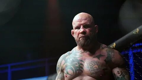 Американский боец с российским гражданством