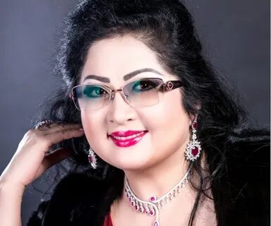 Қарда жалаңаш жігіттер