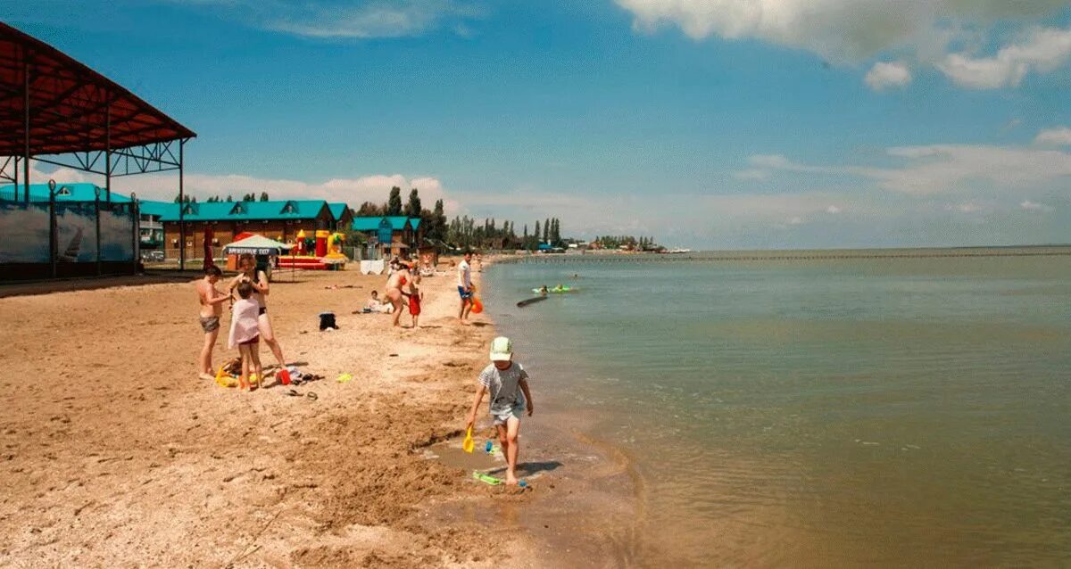 Ейск курорты азовского моря. Ейск пляж каменка набережная. Центральный пляж ейск отзывы. Центральный пляж ейск отзывы. Центральный пляж ейск отзывы.