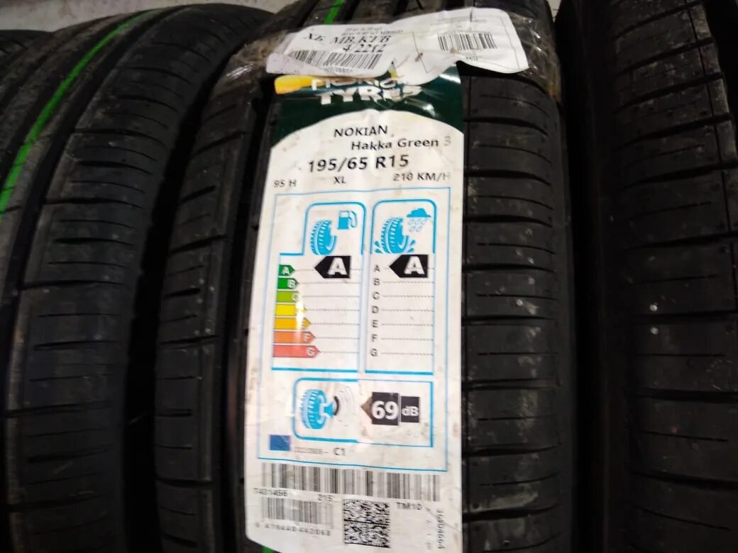 Купить нокиан 5. Nokian Hakka Green 3. Nokian Tyres Hakka Green 3. Евроэтикетка шин Nokian Hakka Green 3. Nokian Hakka Green 3 185/60 r15 евроэтикетка.