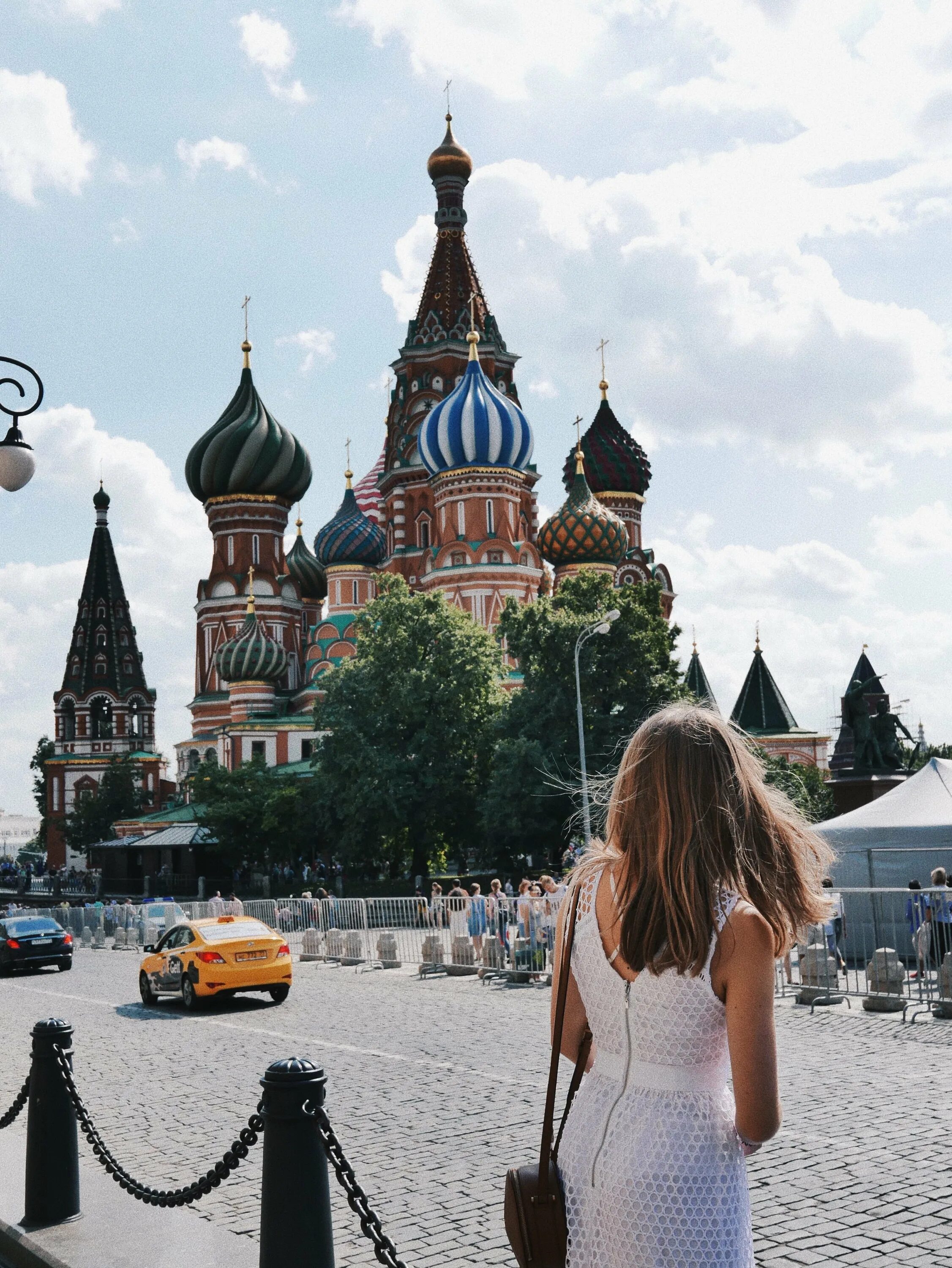 Девушки Москвы. Красивые девушки Москвы. Москва летом. Фотосессия в Москве. Номера бесплатных девушек москва