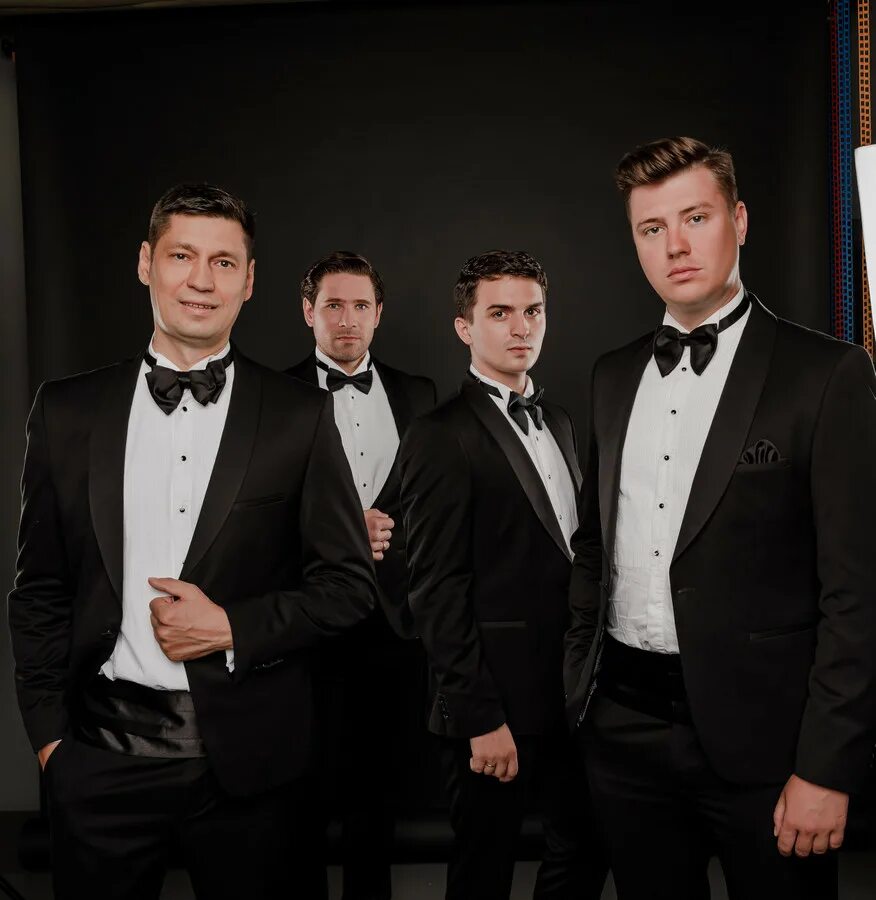 Ансамбль адажио филармония краснодар. Квартет адажио краснодар. Группа адажио краснодарской филармонии. Ансамбль адажио. Группа адажио краснодарской филармонии.