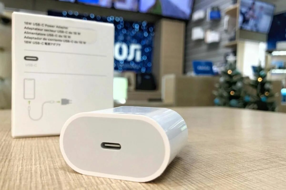 Iphone 6s кабель зарядки. Apple usb-c 20w power adapter. Оригинальная быстрая зарядка на айфон. Зарядка iphone 11 pro. Iphone 13 pro max зарядка.