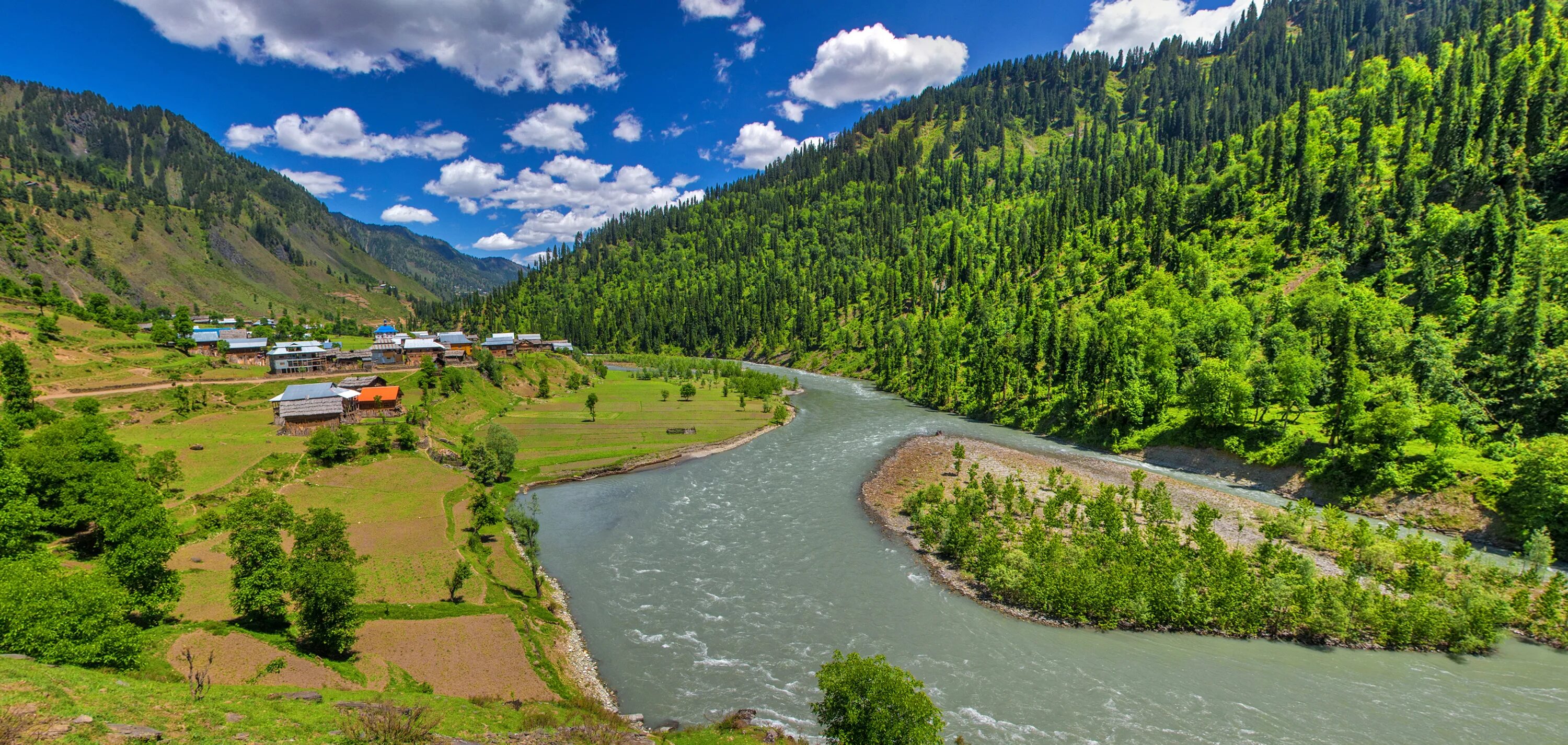 Пакистан Азад Кашмир. Пакистан провинция Азад-Кашмир природа. Долина Кашмира. Neelam Valley Kashmir Pakistan. Is a beautiful area