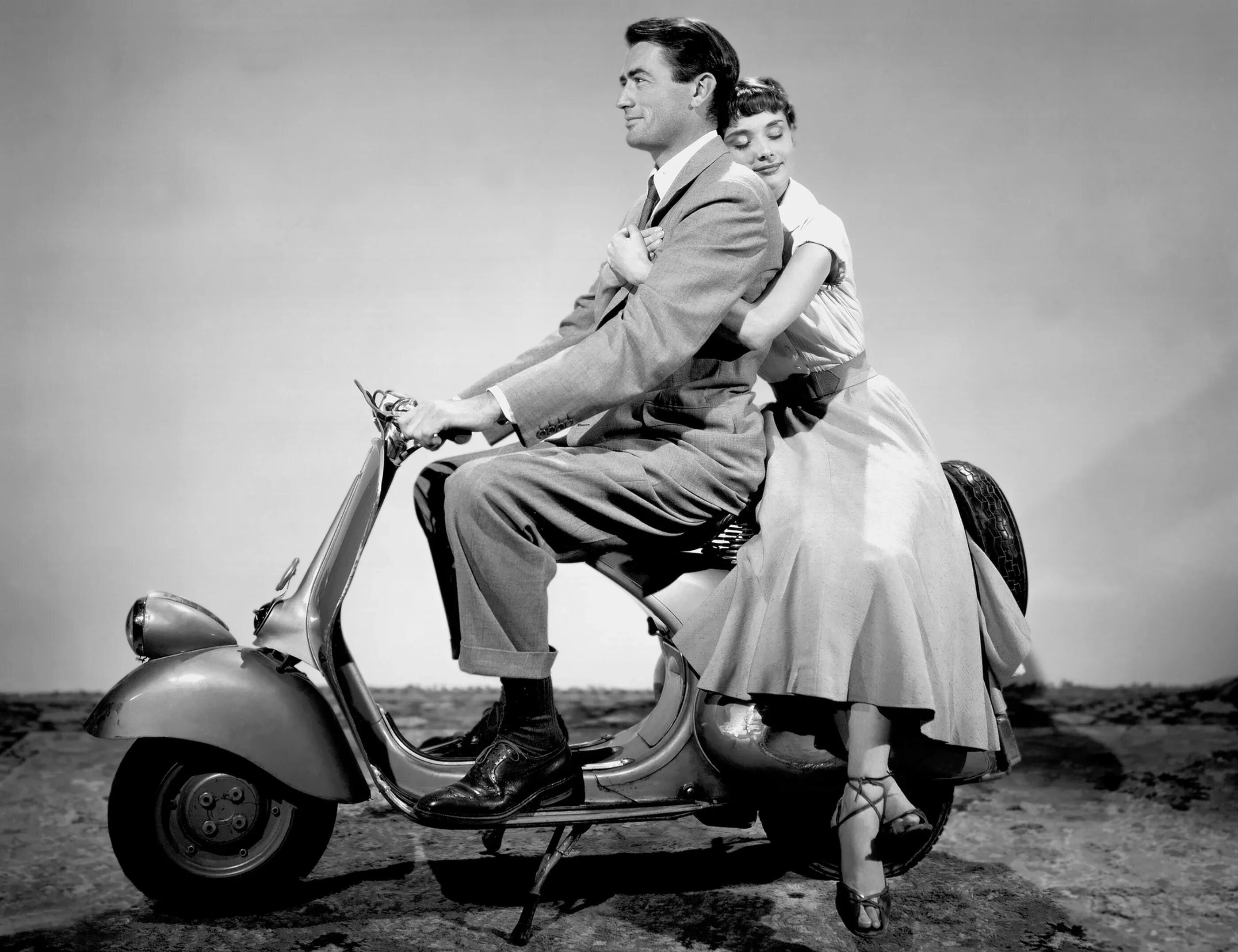 Roman holiday. Одри Хепберн римские каникулы. Римские каникулы 1953 Одри.