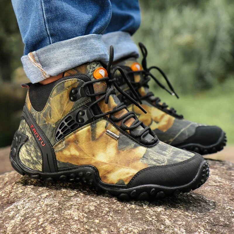 Летняя обувь lowa. Karrimor кроссовки мужские. Треккинговые кроссовки arcteryx. Трекинговые ботинки tantu outdoor dx0008. Ботинки для походов.