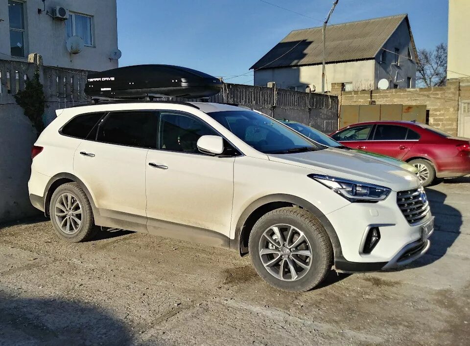 Санта фе drive2. Автобокс на санта фе 3. санта фе с279ко 55. санта фе белый. бокс на крыше гранд санта фе.