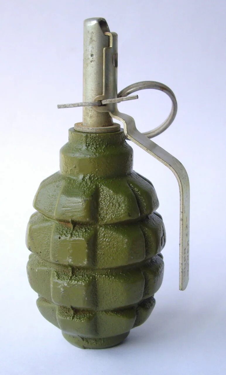 Осколочная граната ф1. Осколочная граната ф1. Тяжелые гранаты. М26а1 граната. Шведская прыгающая граната ab hgr.