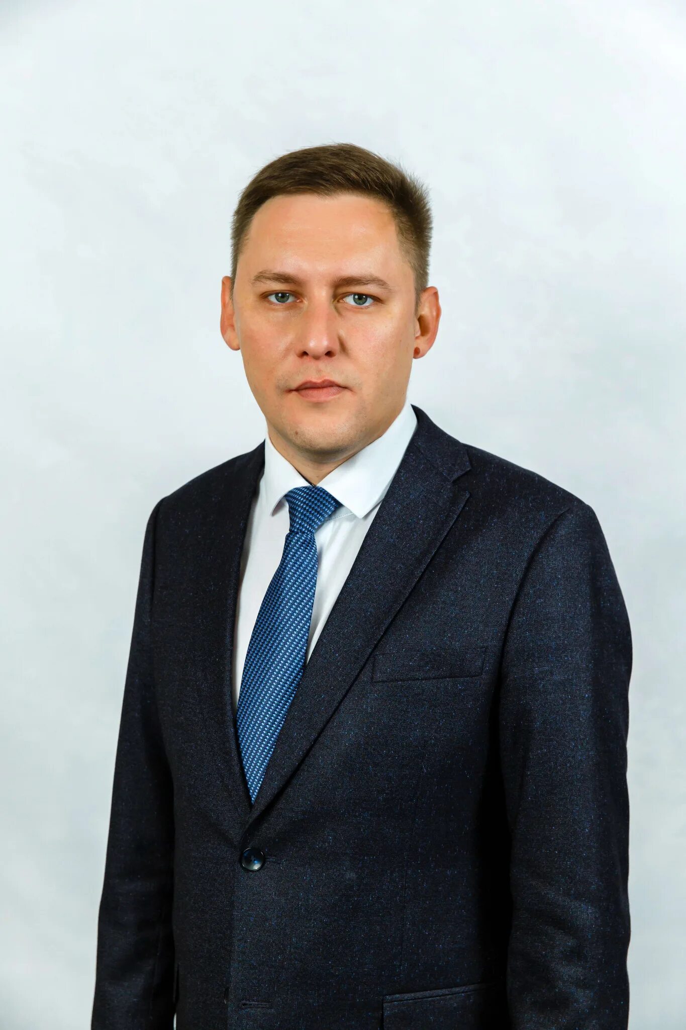 Блатман саратов фото Выборы-2022. Александр Бурмак и Александр Блатман уволились из мэрии Саратова Но