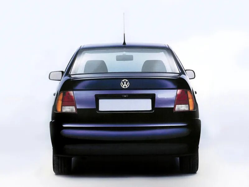 Volkswagen Polo III 1994-2001. Volkswagen Polo 1 поколение. Фольксваген дерби 2005. Фольксваген поло Классик 1996 седан.