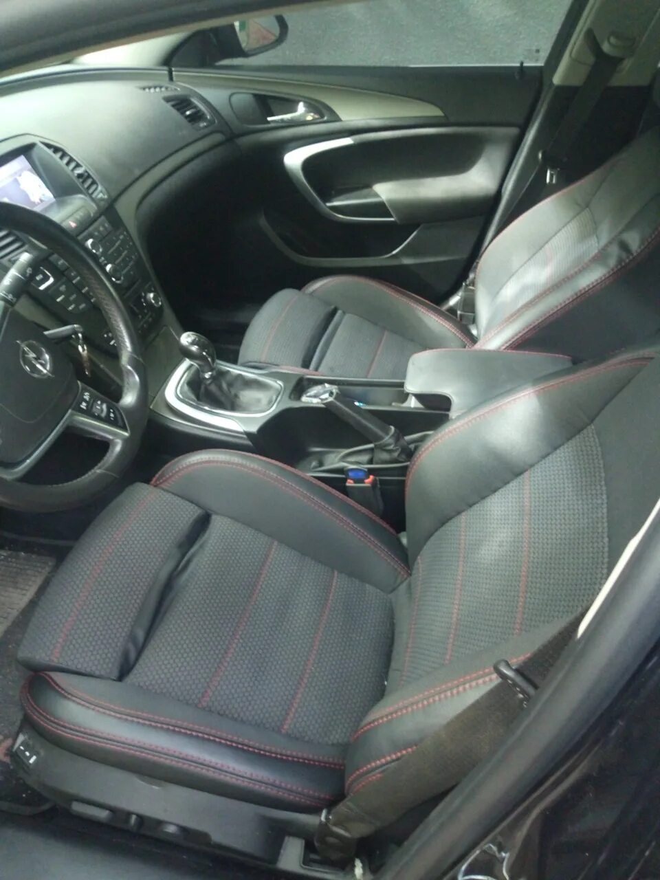 Сиденья инсигния agr схема. Сиденья опель инсигния. Подушка сиденья opel mokka. Opel insignia opc салон. Сиденья перетяжка opel insignia.