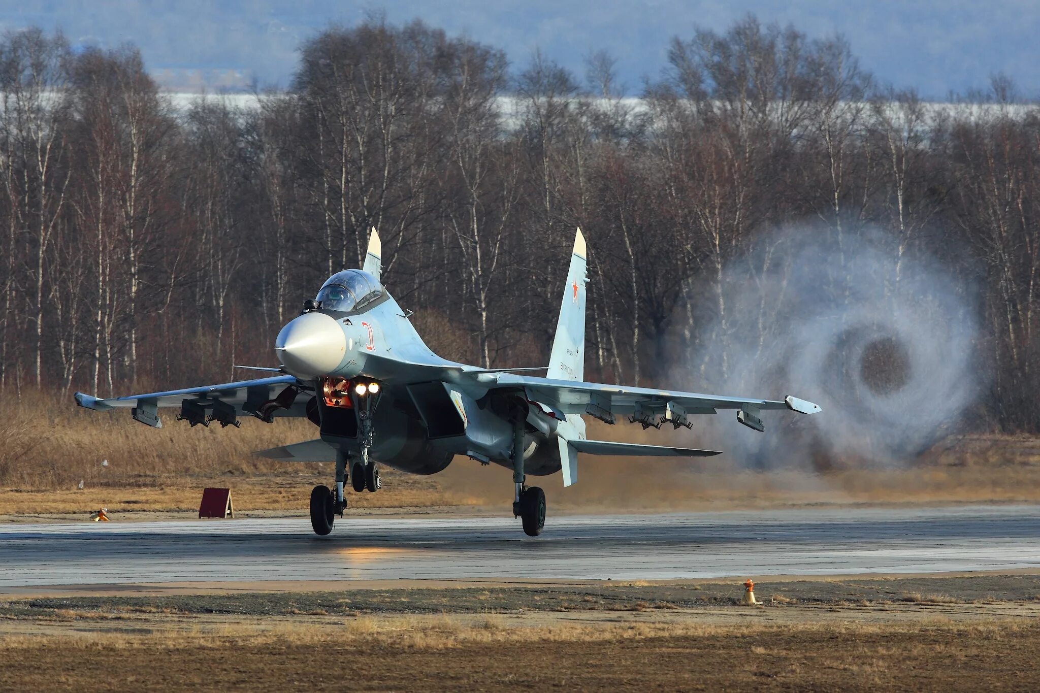 Посадка истребителя. Су-30 самолёт. Самолет Су 30см ВВС России. Самолет Су 30 см. Су-30см аэродром Халино (Курск)..