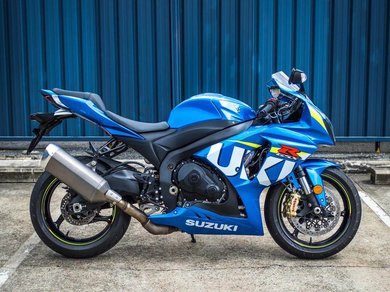 Gsx r купить. Suzuki GSX-R 1000. Suzuki GSX-R 600 2015. Suzuki r1000r. Сузуки GSX 1000.