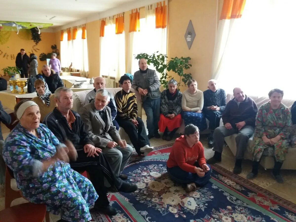 Чкаловский дом интернат для престарелых и инвалидов. Дом-интернат «маяк для престарелых и инвалидов». Психоневрологический дом-интернат карино. Психоневрологический дом интернат для престарелых и инвалидов. Психоневрологический дом интернат для престарелых и инвалидов.