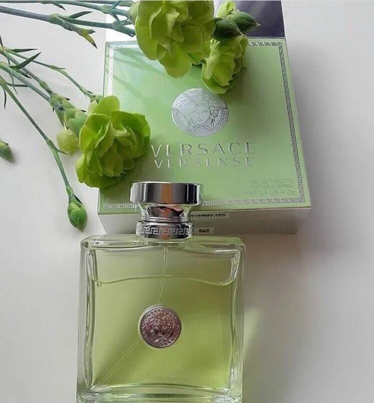 Зеленые запахи духов. Versace Versense 100ml. Аромат Версаче версенс. Versace Versense 100. Духи Versace Versense.