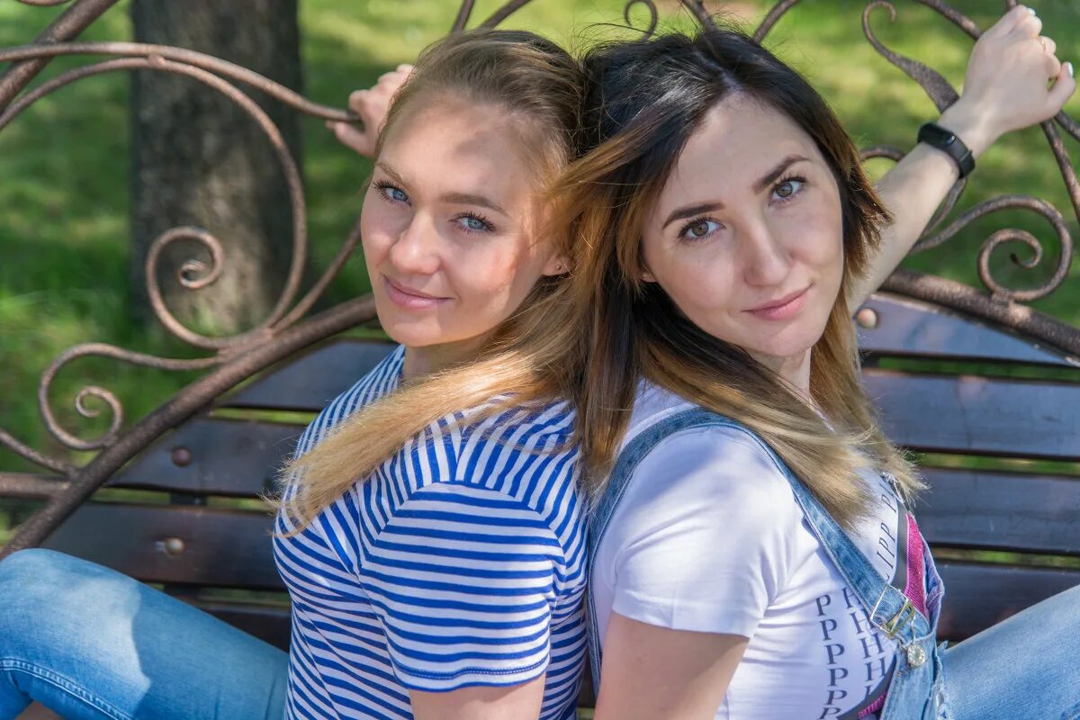 Татьяна картинки. Открытки с днём рождения тюльпаны. Подруга татьяны. С днём рождения татьяна открытки. Подруга татьяны.