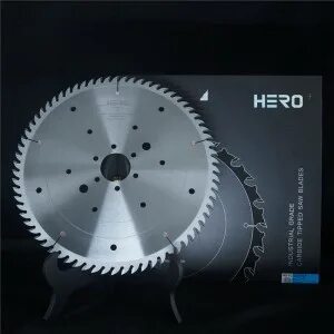 Saw hero
