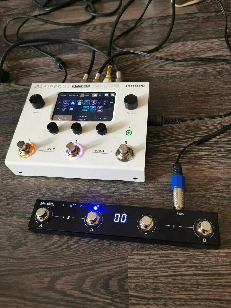 Hotone ampero ii. Ampero 2 stage. Mooer ge300. Ampero 2 stage. Ampero 2 stage.