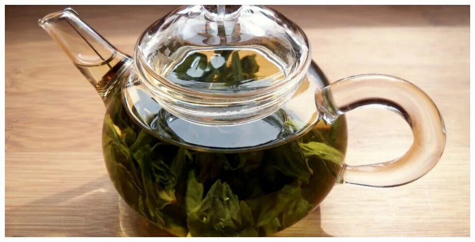 чай "молочный улун". чай улун тянь жень молочный улун. женьшень оолонг чай. улун в чайнике. заварить молочный улун в чайнике.