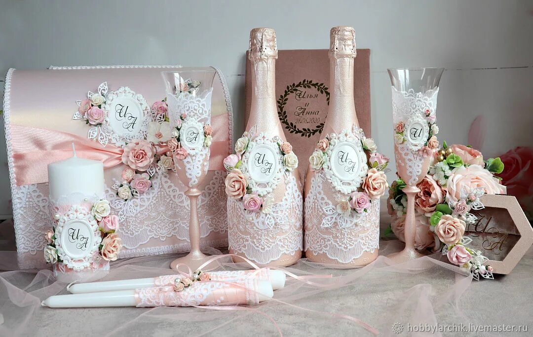 Свадебный аксессуар. Набор молодожен. Свадебный набор на стол. Свадебный аксессуар. Декор свадебных аксессуаров.