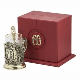 Что подарить мужчине на юбилей 65 лет