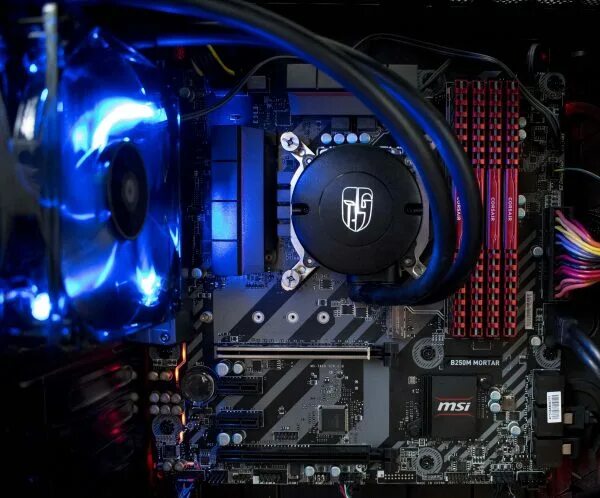 Msi подсветка кулеров. Deepcool Maelstrom. Gamer Storm Maelstrom 120k. MSI b250m mortar. Maelstrom 120t RF.