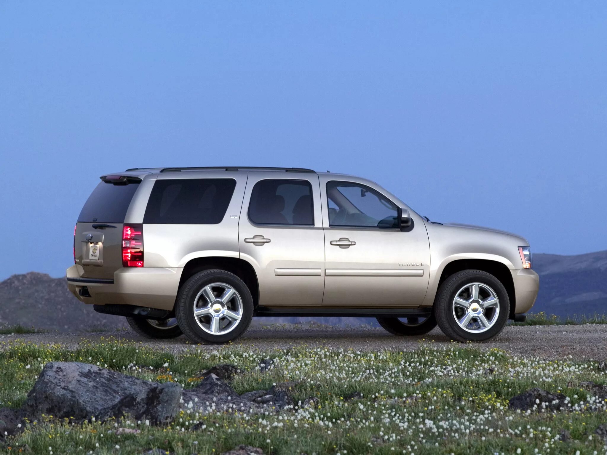 Устье тахо. Chevrolet Tahoe 2007. Chevrolet Tahoe 2006. Itdhfkt NF[F 3. Chevrolet Tahoe III 2006-2014.