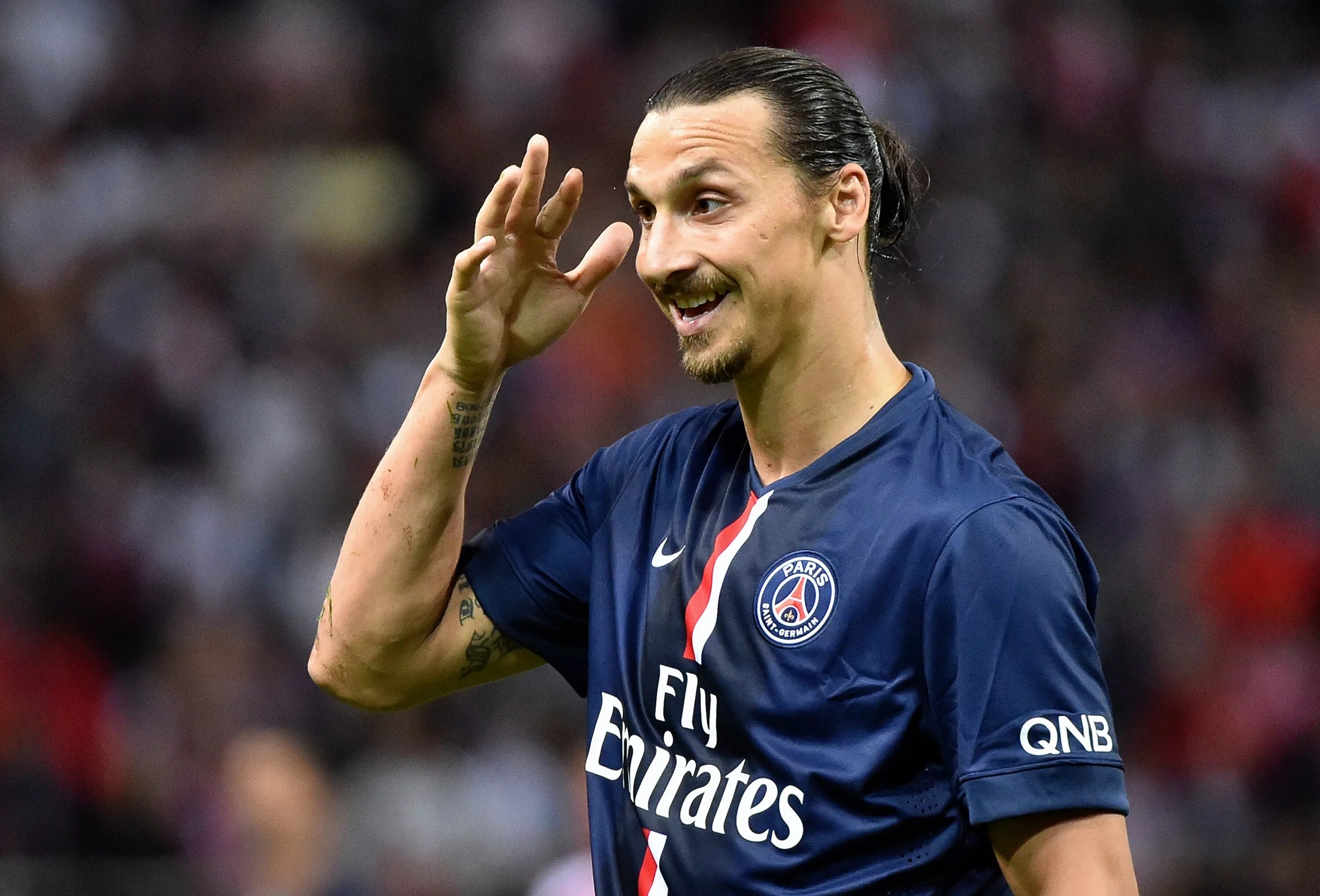 Ибра. Ибрагимович. Златан футболист. Ибрагимович. Ибрагимович пари сен-жермен златан.