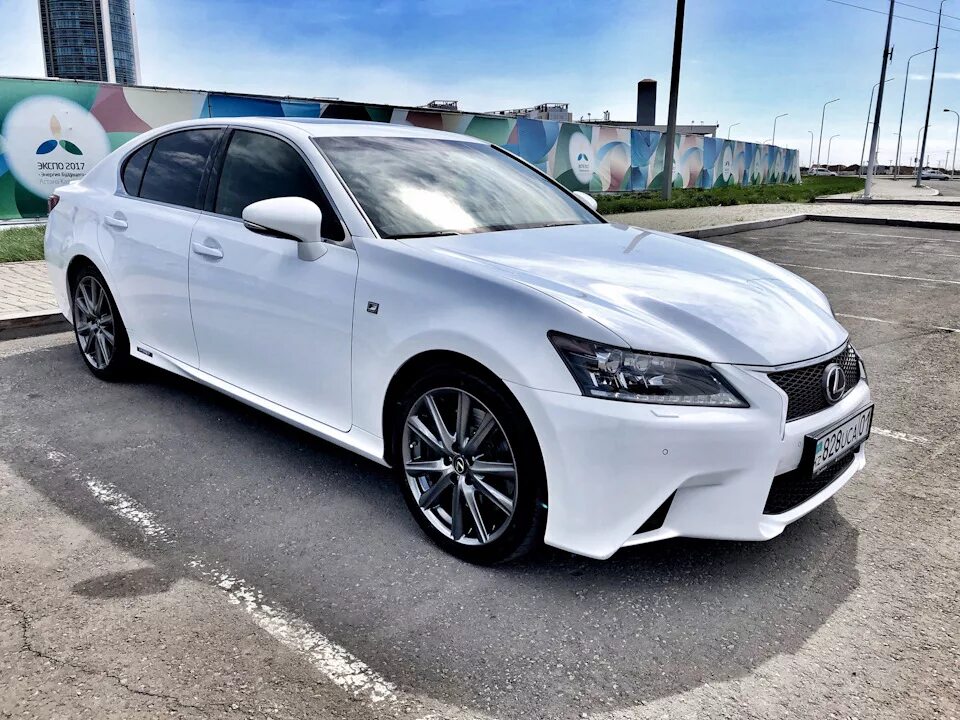 Диски lexus gs. Лексус gs450h. Lexus gs450h 2015. Лексус ИС 450. Lexus GS 450h 2g.