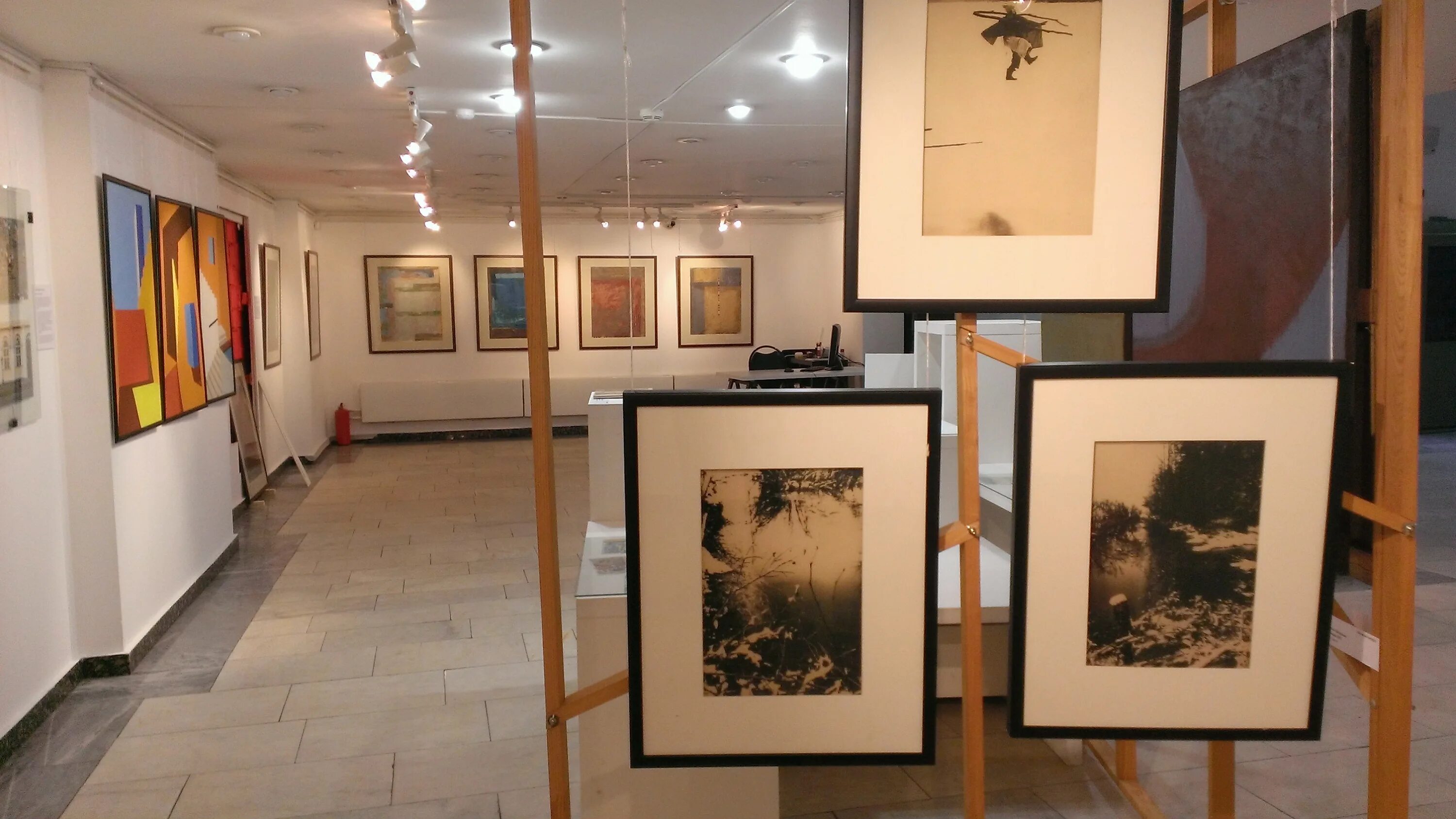 Выставочный зал мсх. Старосадский переулок мсх. Выставочный зал мсх. Старосадский переулок 5 московский союз художников россии. Выставочный зал мсх.