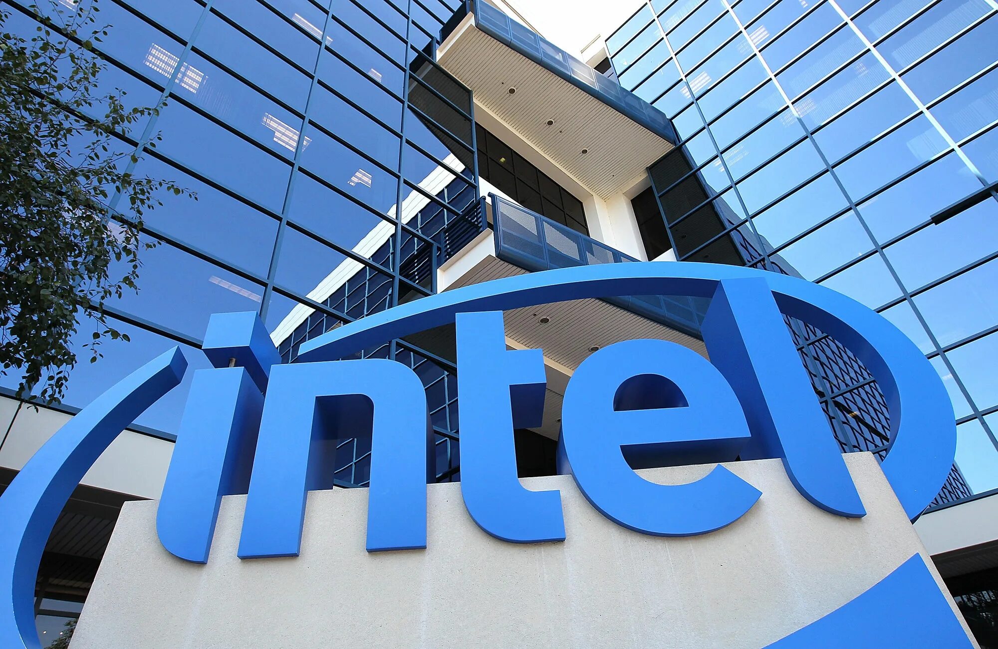 Интел лет. Intel. intel компания. офис интел. корпорация intel.