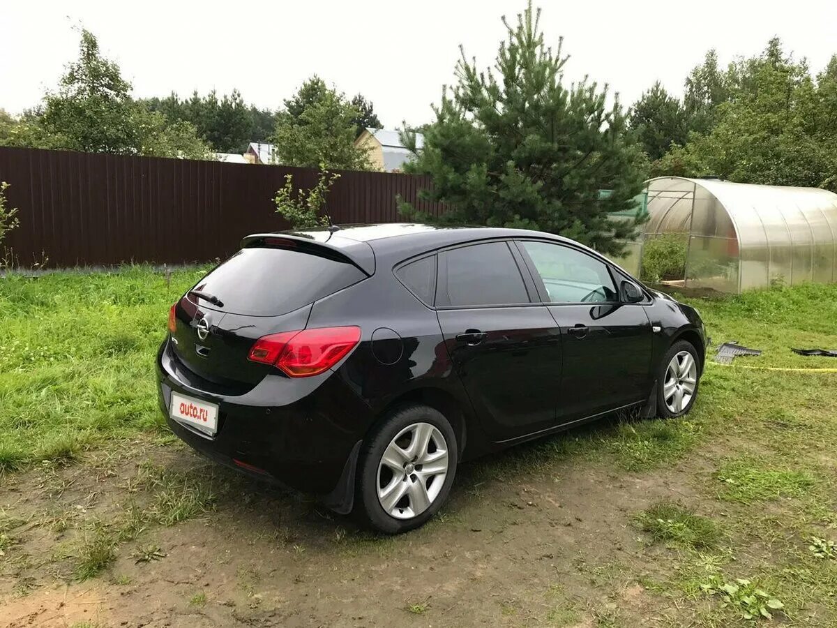 Opel astra черный. Opel Astra j черный хэтчбек 5.