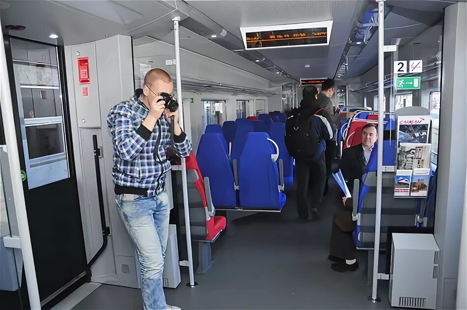 Билеты ржд ласточка нижний новгород. Поезд Ласточка Москва Нижний Новгород. Поезд Ласточка Нижний Новгород. Ласточка Москва Нижний Новгород бизнес. Ласточка Нижний Новгород.