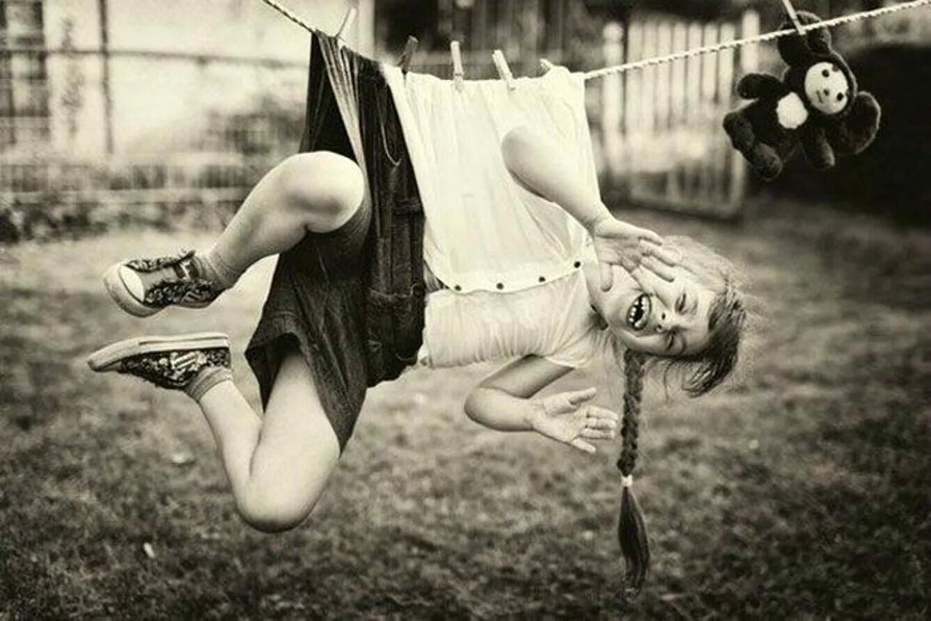 Замри безумная. Смешные девушки. Позитивная девушка. Креативный человек. Замри безумная.