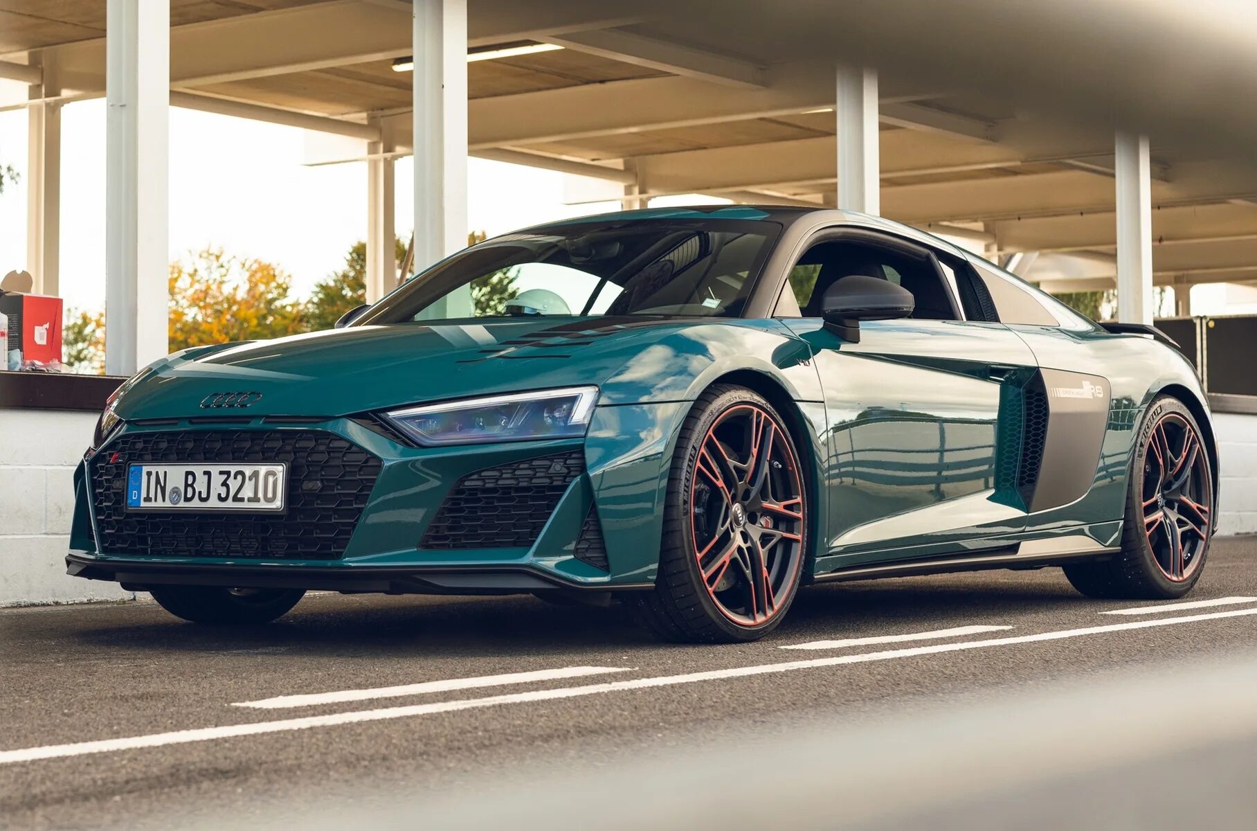 Ауди r8 2022. Audi r8 новая. Audi r8 зеленая. Новая Ауди р8 2022. Audi r8 2022