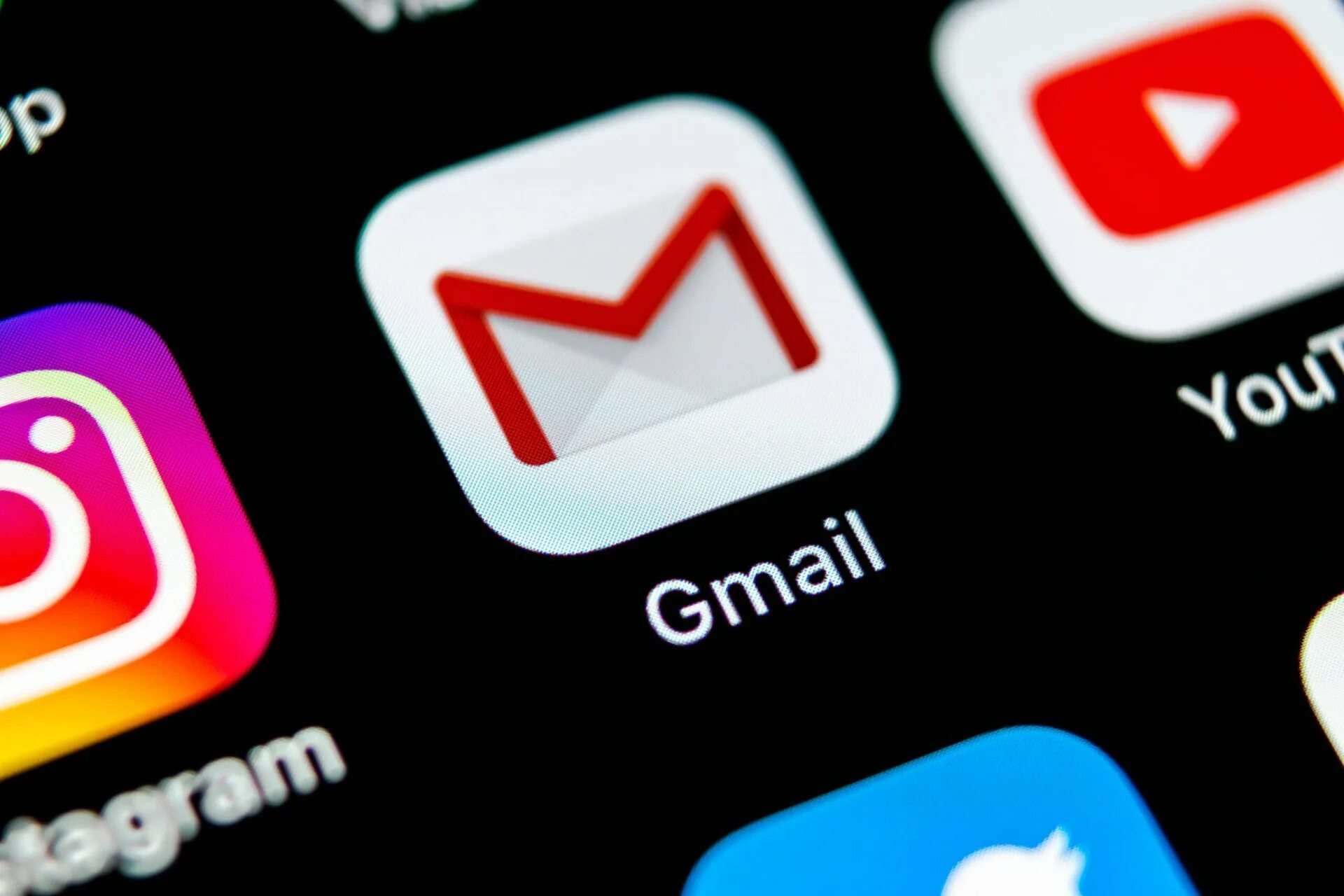 Гмайл лого. Gmail Dark. Gmail logo Dark. Gmail com app