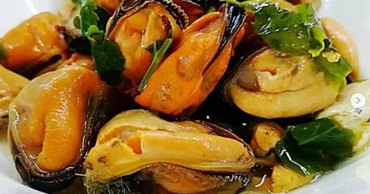 Маринуем мидии. Мидии соленые. Мидии маринованные. Маринованные мидий замороженных. Мидии неочищенные.