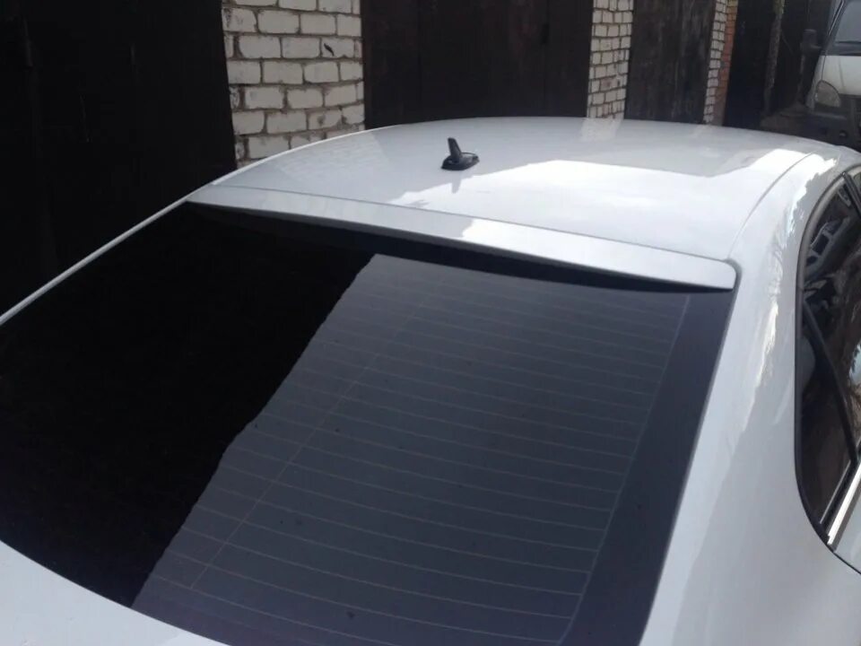 Фольксваген джетта заднее стекло. Водосток лобового стекла volkswagen jetta 5. Фольксваген джетта заднее стекло. Ар vw1. 5с5845051f.